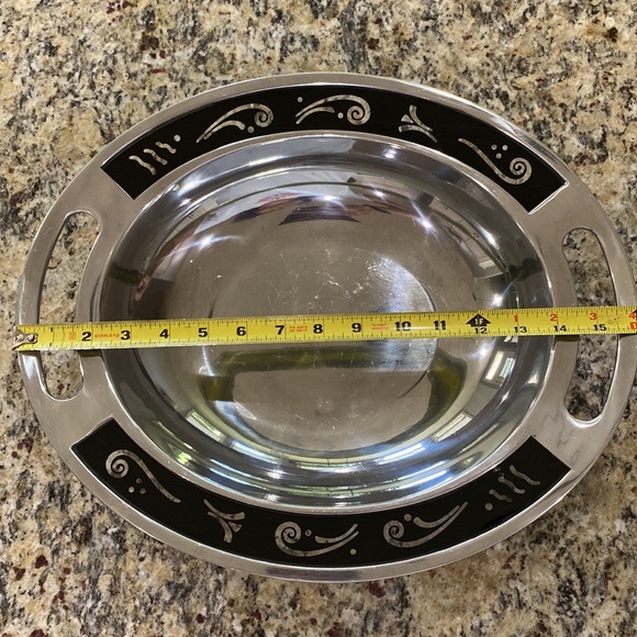 Lenox Spyro black metal oval serving bowl with 2 handles - Picture 3 of 5